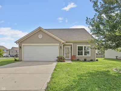 3035 Arrowroot Lane, Indianapolis