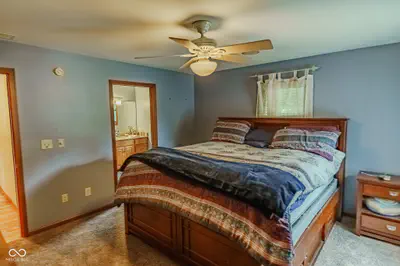1580 E Garnett Drive, Frankfort - 24