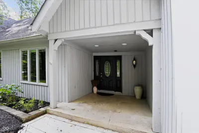 118 White Horse Lane, Fishers - 2