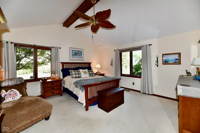 5006 Essex Drive, Carmel - 15