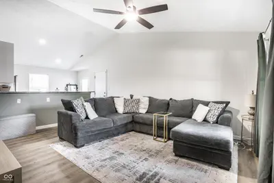 2509 Bristlecone Drive, Indianapolis - 9
