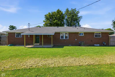 912 10th Street, Greensburg - 40