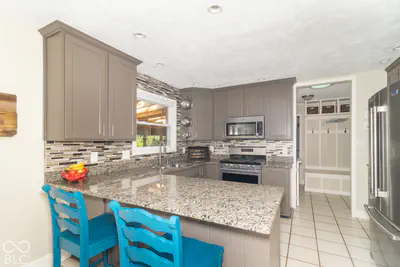 111 Fairfield Lane, Pendleton - 8