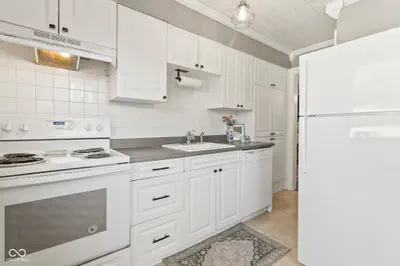 1444 N Linwood Avenue, Indianapolis - 20