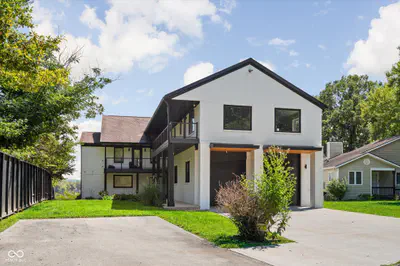 7800 Lakewood Drive, Unionville - 75