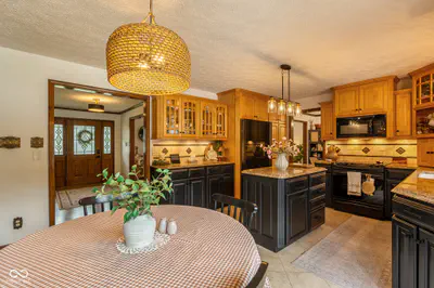 1411 Stadium Drive, Seymour - 33