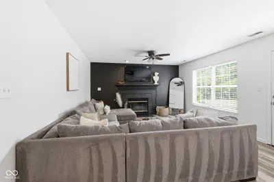 11370 Wilderness Trail, Fishers - 21