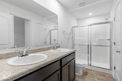 7522 Frasier Lane, Camby - 4