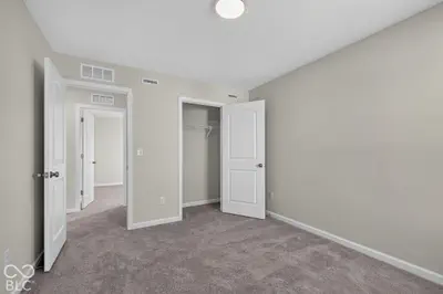 3889 Riverstone Drive, Whitestown - 36