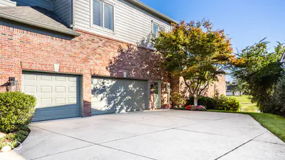 8079 Heyward Drive, Indianapolis - 75